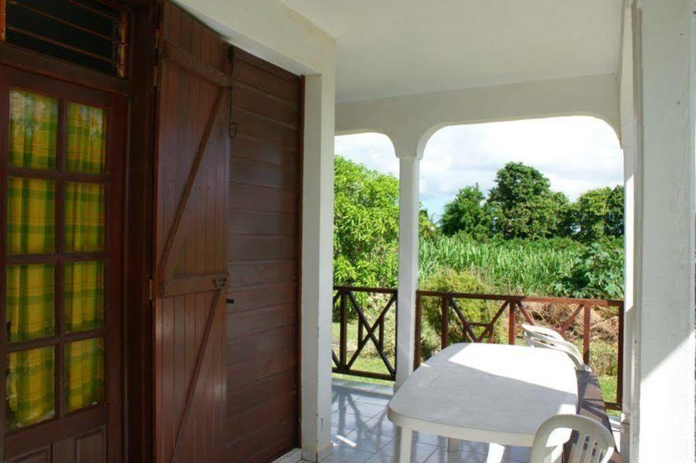 Au Jardin De Beausejour Hotel Capesterre Екстериор снимка