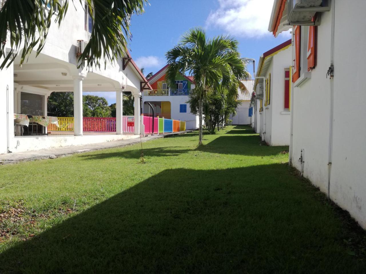 Au Jardin De Beausejour Hotel Capesterre Екстериор снимка