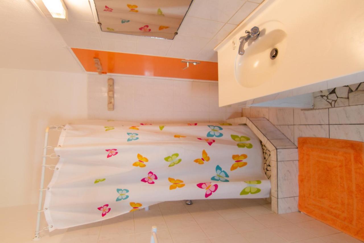Au Jardin De Beausejour Hotel Capesterre Екстериор снимка